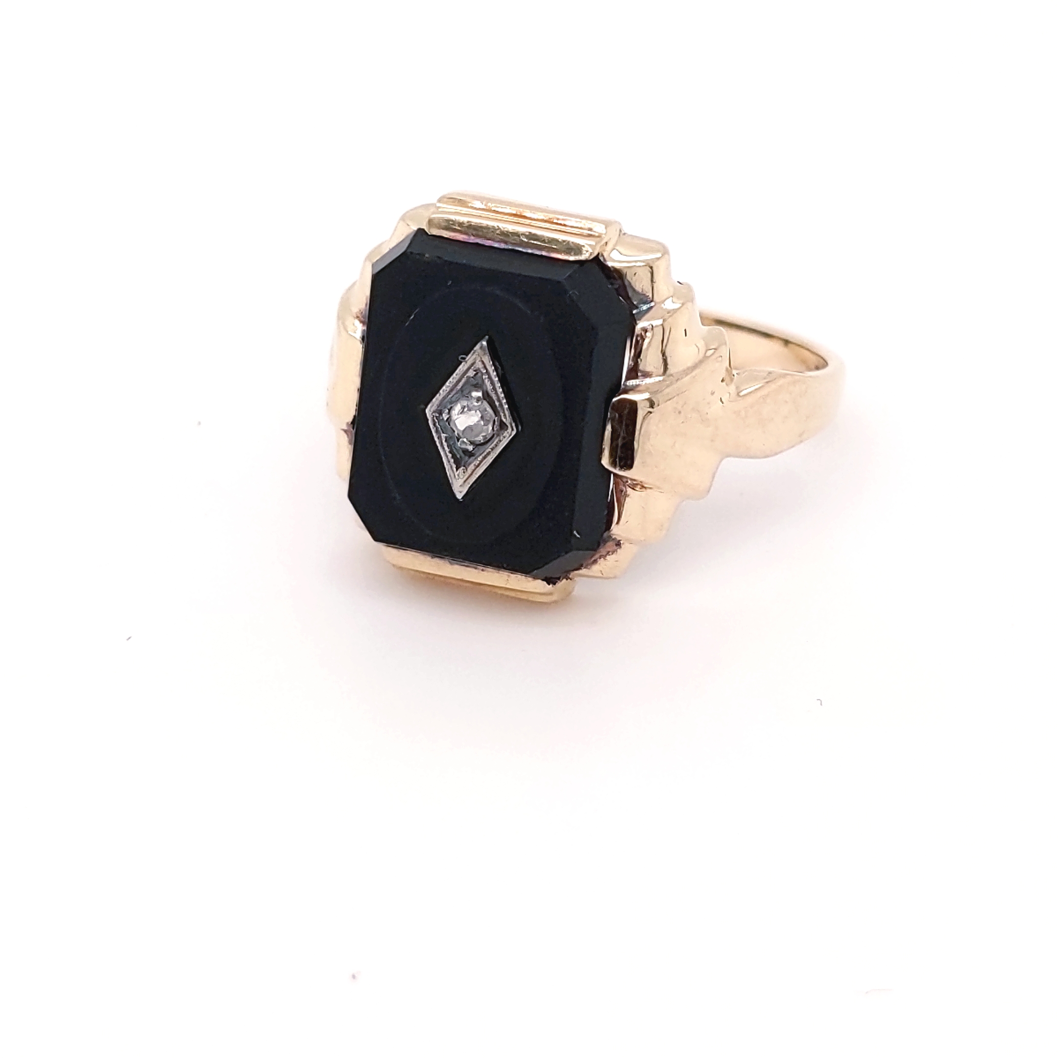 14K Yellow Gold Onyx Signet Ring with diamond accent - finger size 7.5